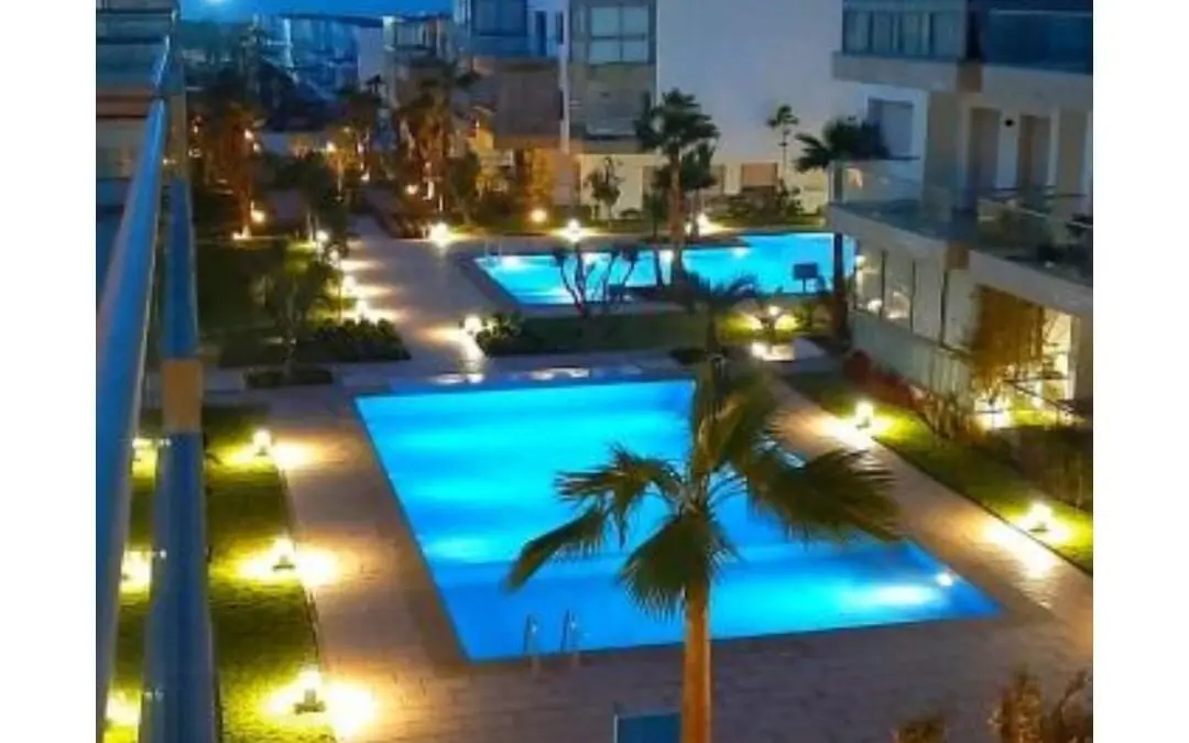 Location Saisonnière  Résidence  Balnéaire Appart Piscine et Accès direct à la plage
