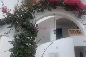 Charmant Appart Balnéaire, Une résidence Fermée avec pisc… – Immohajir Immobilier au Maroc | Appartement Location saisonnière à Sidi Rahal (photo 3)