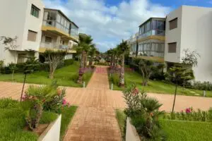 Location des Vacances Appart Balnéaire Accès direct à la … – Immohajir Immobilier au Maroc | Appartement Location saisonnière à Sidi Rahal (photo 4)