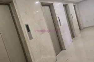 À Vendre Bureau de 100m²- Emplacement Premium à Casablanca – Immohajir Immobilier au Maroc | Bureau À vendre à Maroc (photo 9)