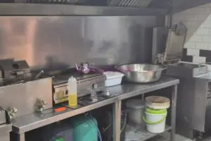 Restaurant Bien équipé A vendre Opportunité A saisir – Immohajir Immobilier au Maroc | Commerce À vendre à Maroc (photo 9)