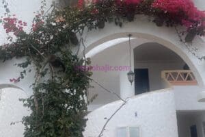 Charmant Appart Balnéaire, Une résidence Fermée avec pisc… – Immohajir Immobilier au Maroc | Appartement Location saisonnière à Sidi Rahal (photo 3)