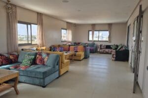Location des Vacances Appart Balnéaire Accès direct à la … – Immohajir Immobilier au Maroc | Appartement Location saisonnière à Sidi Rahal (photo 10)