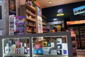 A Vendre Superbe Fond de Commerce Tabac et Alimentation G… – Immohajir Immobilier au Maroc |   à Maroc (photo 4)