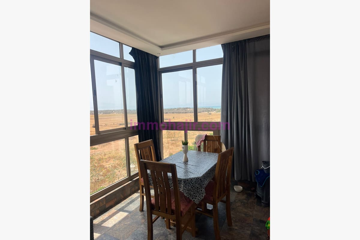 Appartement A Vendre  Avec Piscine et Accès A la Plage
