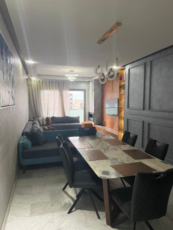 Appartement À louer Casablanca spacieux et bien situé Q des hôpitaux